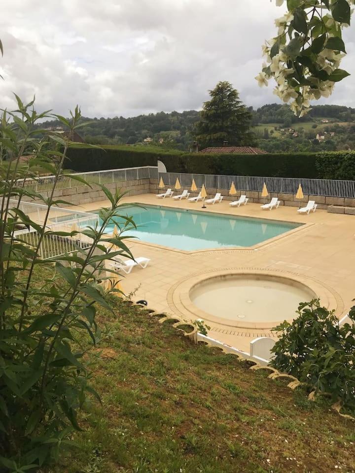 Le N5 Des Hauts De Sarlat Apt Duplex Clim, Piscine, Parking エクステリア 写真